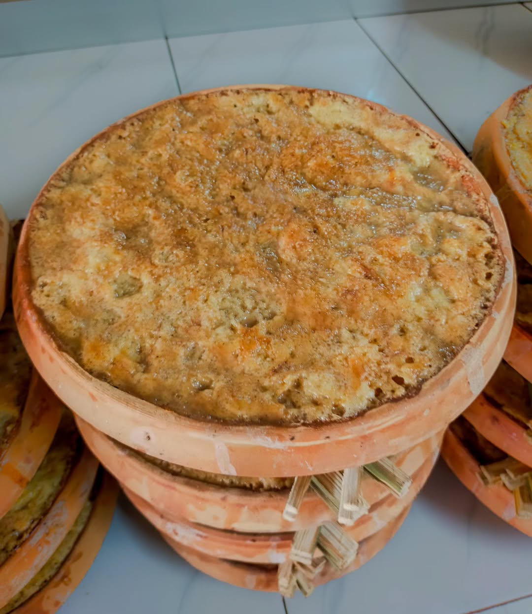 doi3 বগুড়ার খাঁটি দই (১ কেজি) – বাংলার ঐতিহ্যের মিষ্টি স্বাদ - Image 1